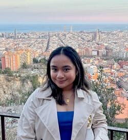 Charmaine Bayalan